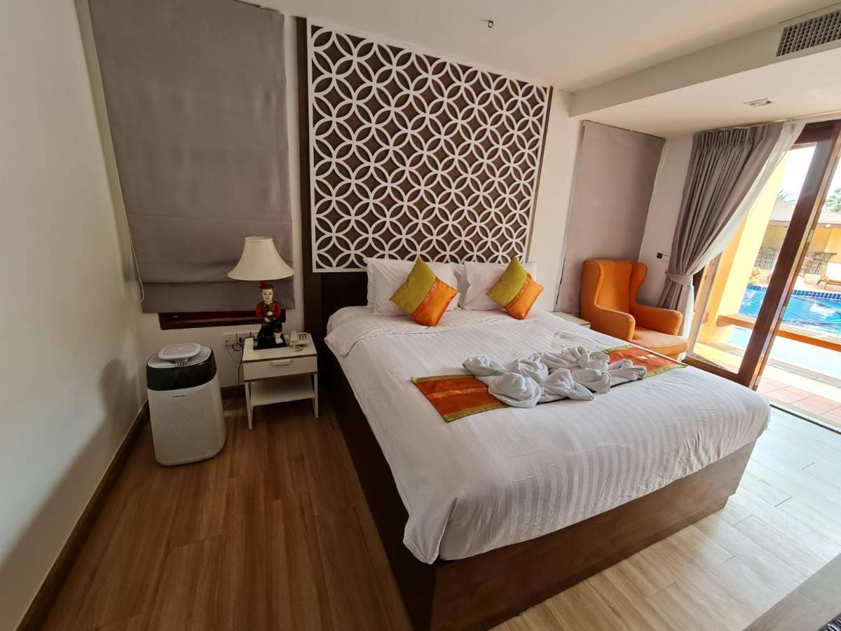 Elegancy Resort Hua Hin Bagian luar foto