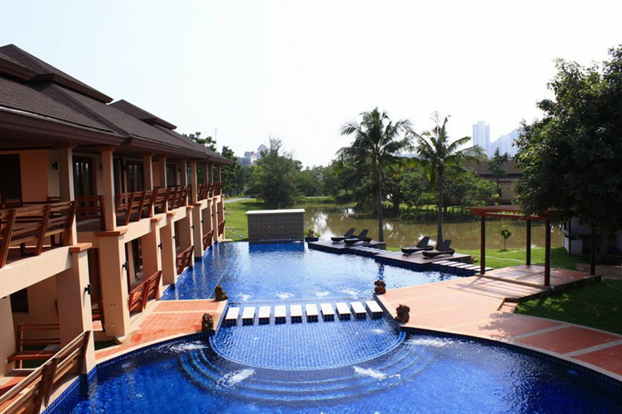 Elegancy Resort Hua Hin Bagian luar foto